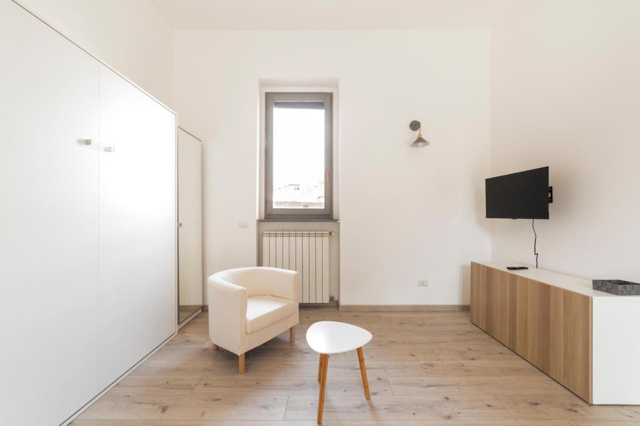 Maciachini Renovated Studio! 米兰 外观 照片